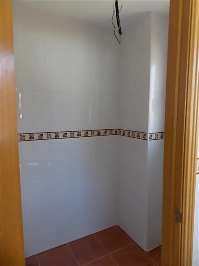 Casa de obra nueva con jardín en venta en Calle Pablo Neruda 6, imagen 4