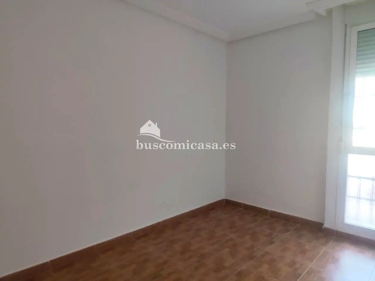 Habitación de Planta baja en venta en Jaén con Terraza y Balcón