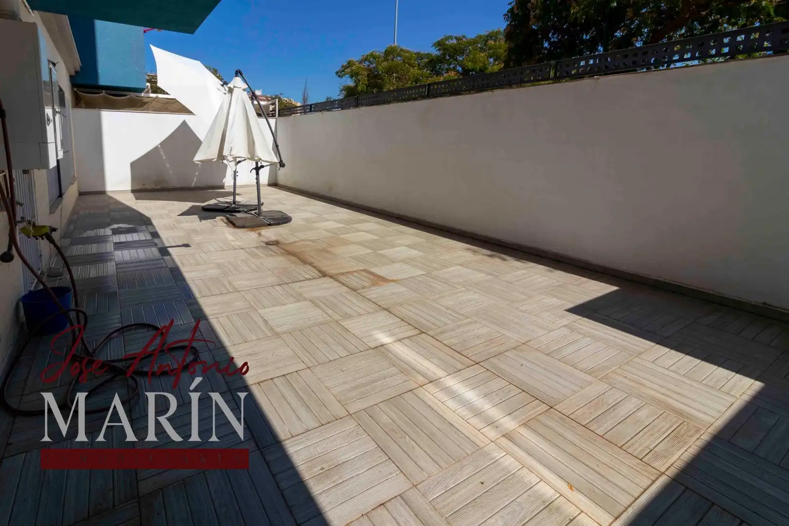 Terrassa de Apartament en venda en Badajoz amb Aire condicionat, Calefacció i Jardí privat