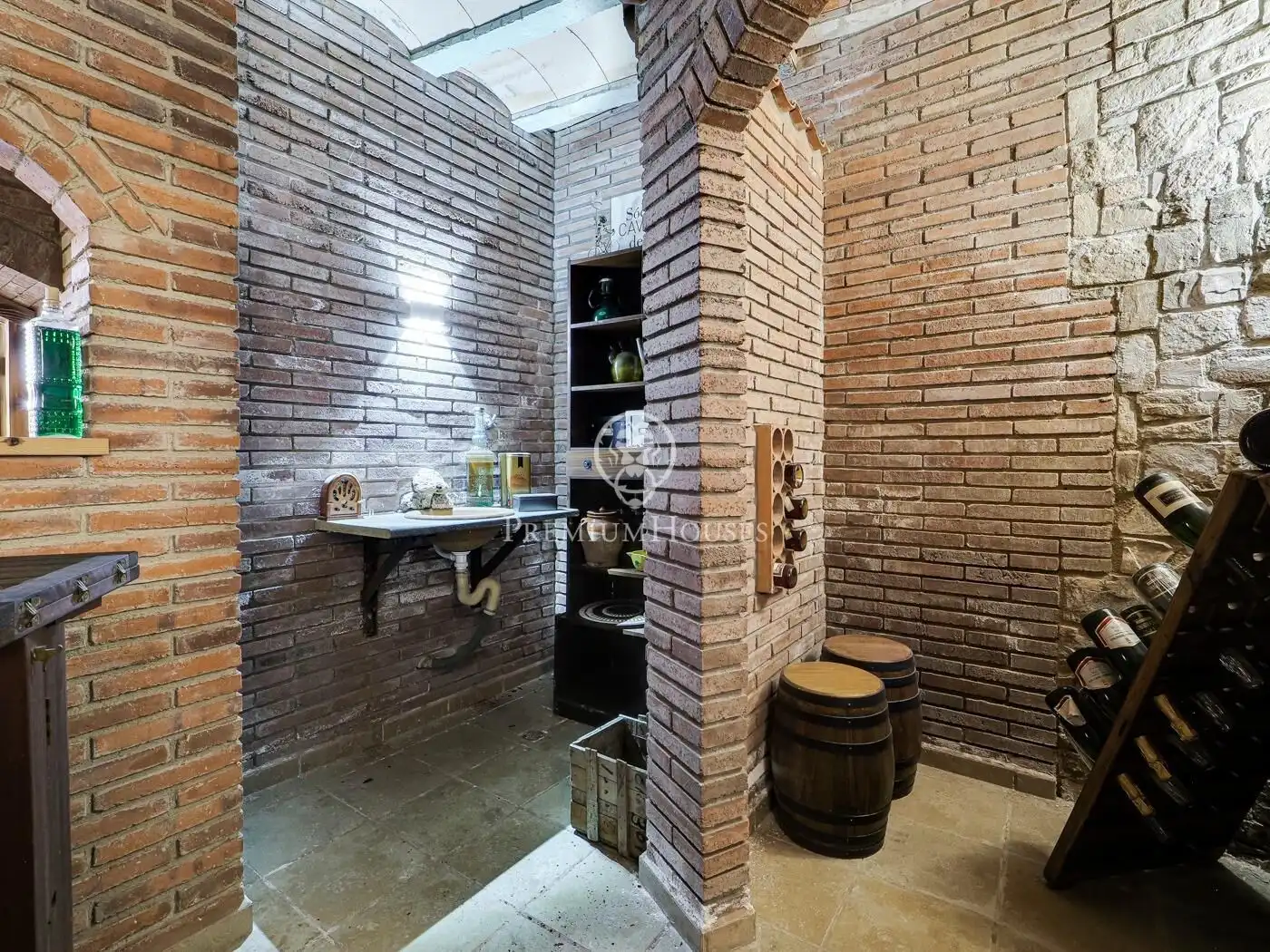 Bathroom of Houses for sale in Olesa de Montserrat  with Air Conditioner, Private garden and Terrace