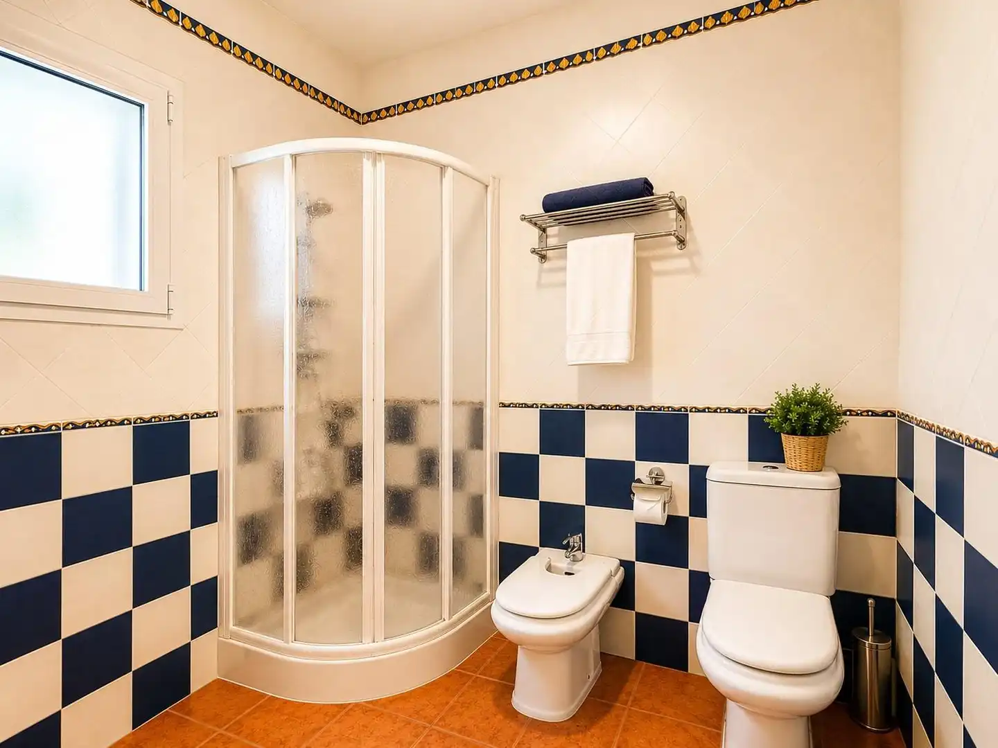 Bany de Casa o xalet en venda en Oropesa del Mar / Orpesa amb Aire condicionat, Calefacció i Jardí privat
