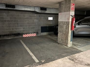 Individuel avec ascenseur à vendre à Les Corts