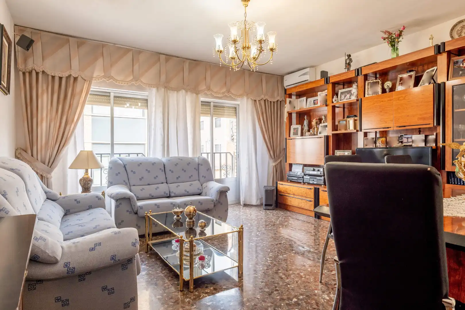 Casa o chalet en venta en Calle OSA MAYOR, 40, Valdefierro