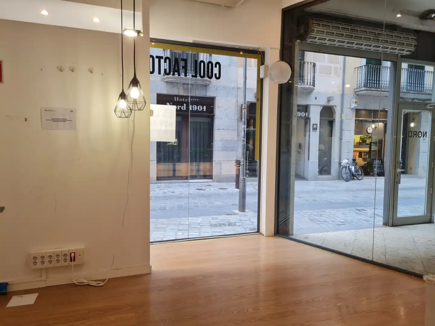 Business premises to rent in Carrer del Nord, imagen 3