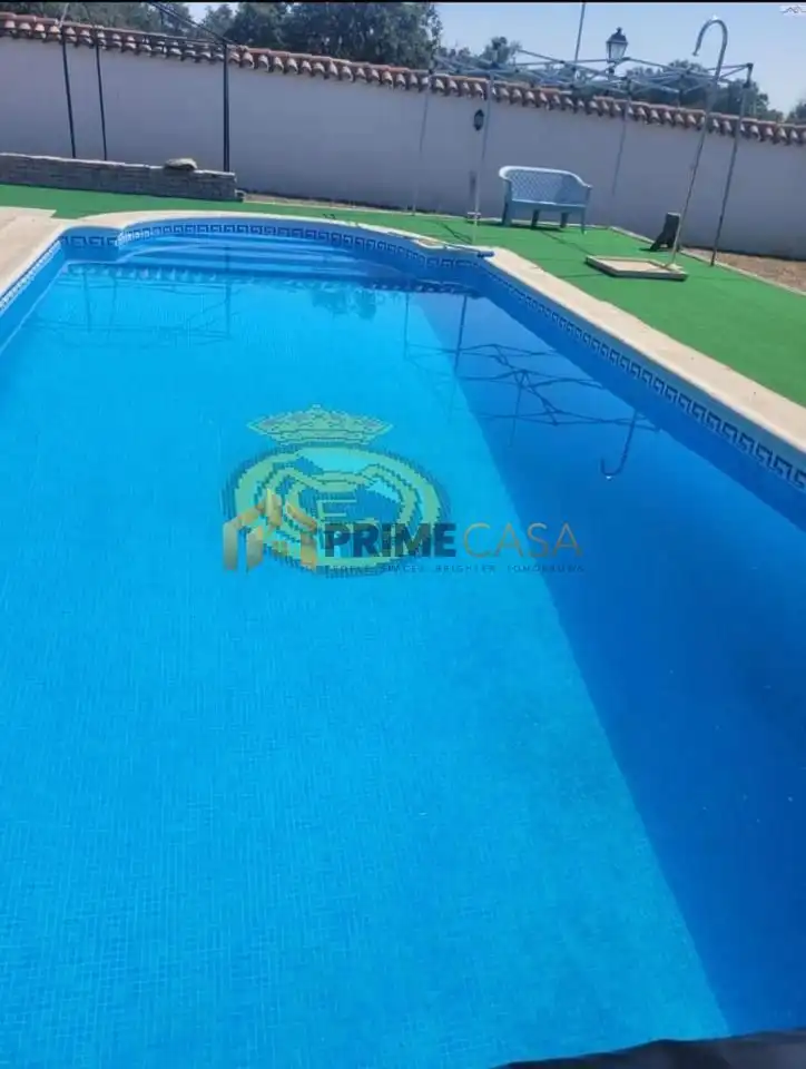 Piscina de Casa o chalet en venta en Villa del Prado, Madrid