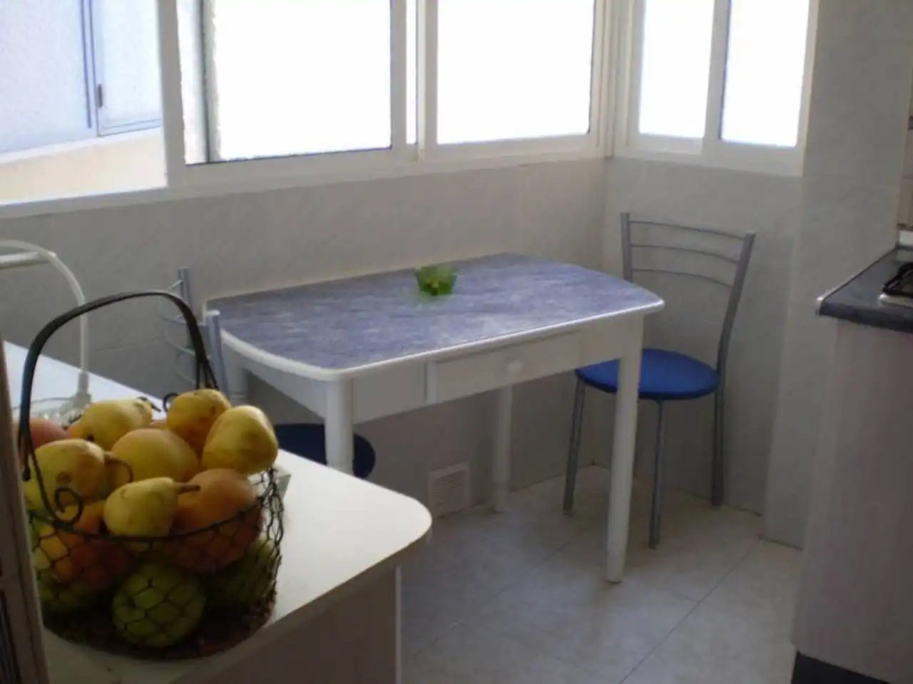 Appartamento con terrazza in vendita a Cabra, imagen 2