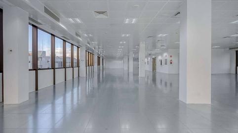 Foto 4 de Oficina de alquiler en Ramírez Arellano, San Juan Bautista, Madrid