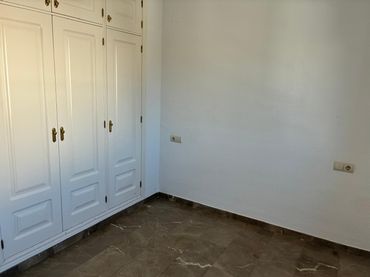 Piso con ascensor en venta en Calle Cruces