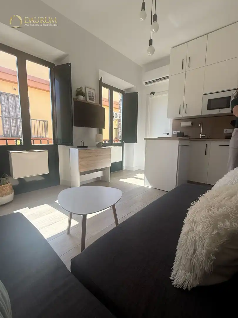 Sala de estar de Apartamento en venta en Sevilla con Aire acondicionado, Calefacción y Amueblado