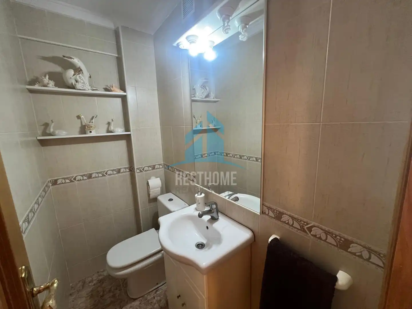 Bathroom of Flat for sale in Cullera  with Storage room and Furnished