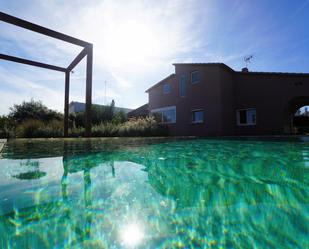 Piscina de Casa o xalet en venda en El Vendrell amb Aire condicionat, Calefacció i Jardí privat