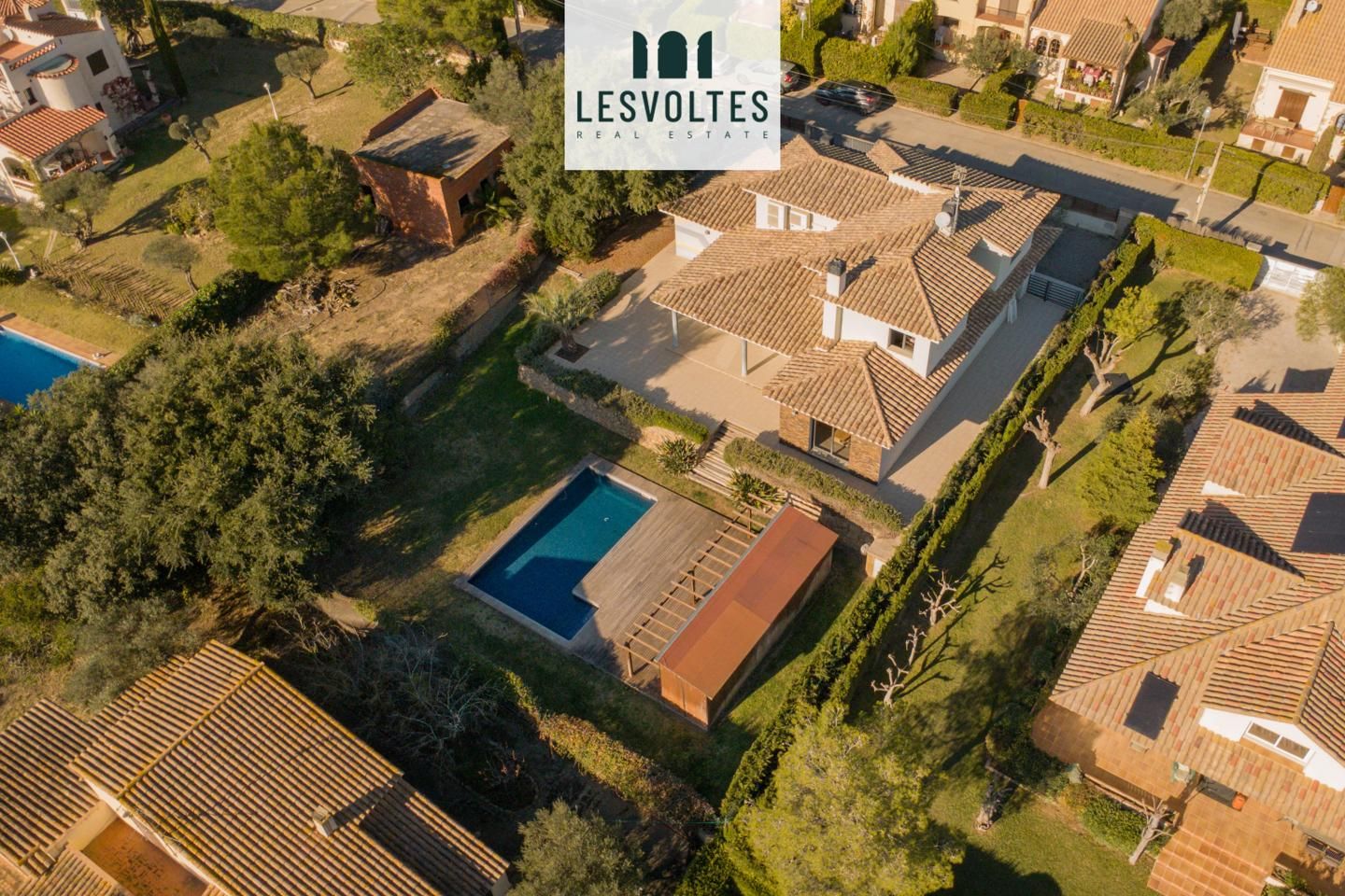 Exterior view of House or chalet for sale in L'Estartit  with Air Conditioner, Heating and Private garden