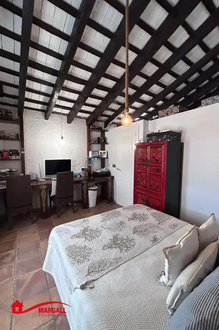 Dormitori de Casa o xalet en venda en Alboraya amb Aire condicionat, Calefacció i Jardí privat