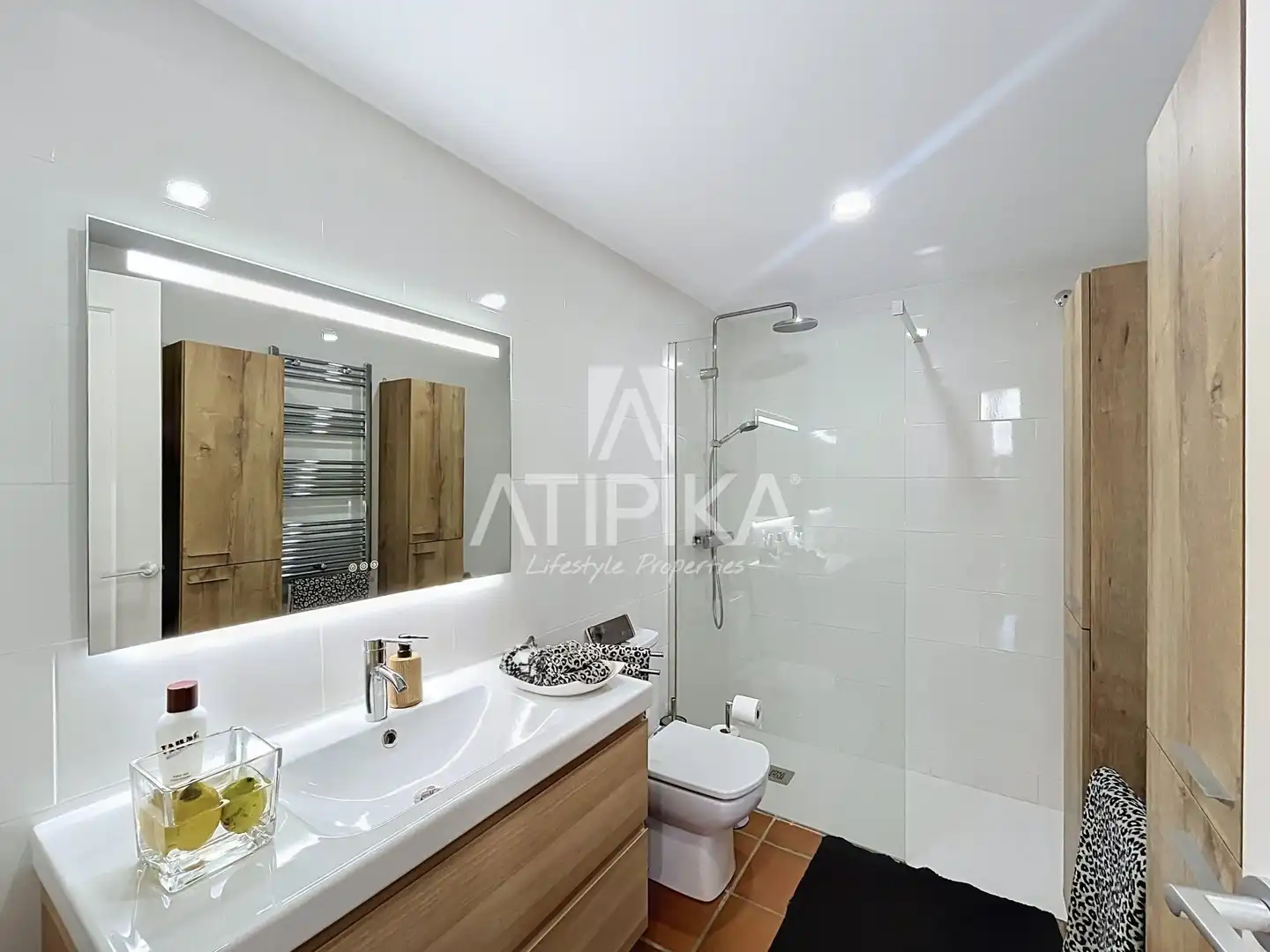 Baño de Casa o chalet en venta en Sant Andreu de Llavaneres con Terraza, Piscina y Horno