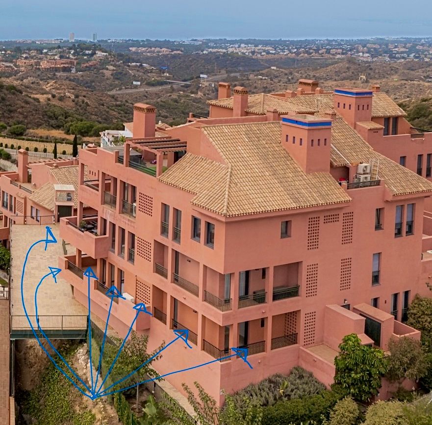 Vista exterior de Apartament en venda en Mijas amb Terrassa, Balcó i Piscina comunitària