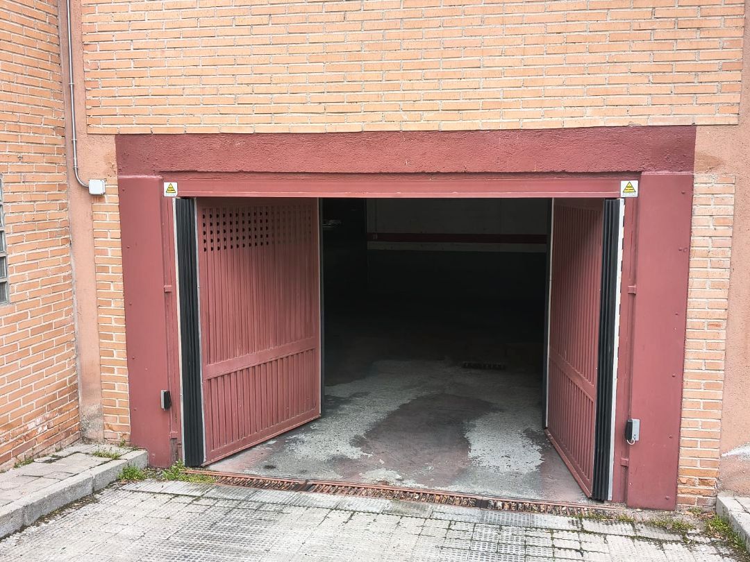 Parking of Garage for sale in  Madrid Capital