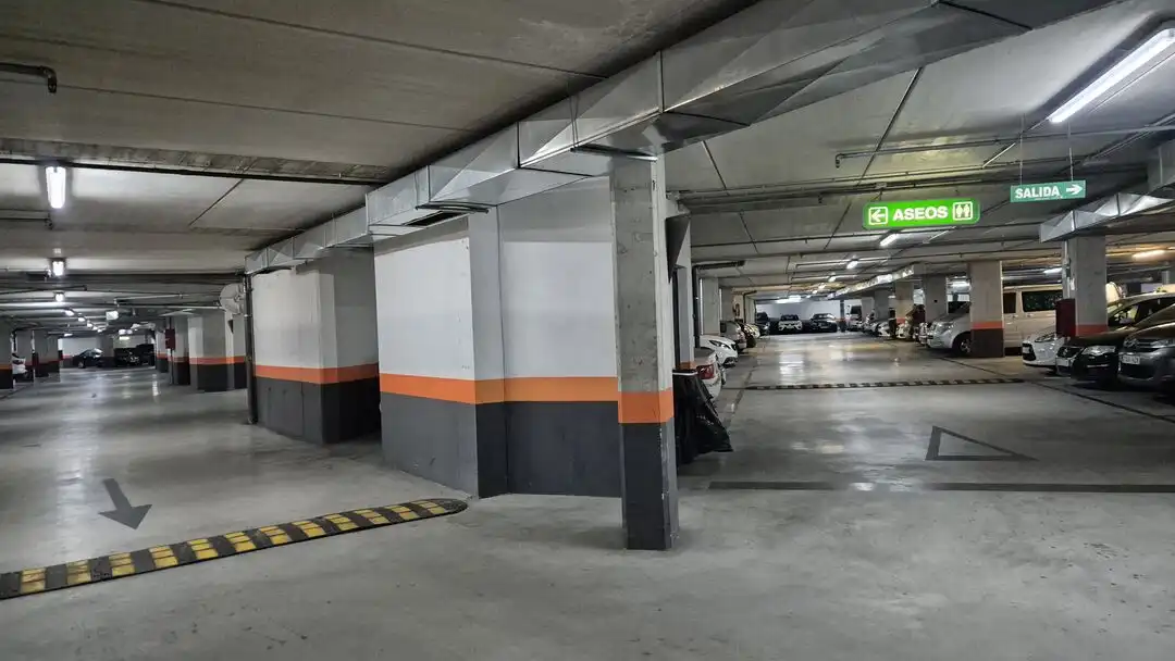 Parking de Garaje en venta en  Pamplona / Iruña