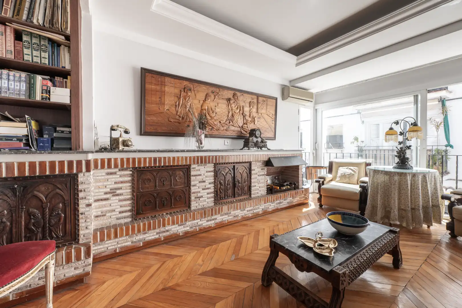Living room of Apartments for sale in Marbella  with Air Conditioner, Terrace and Furnished