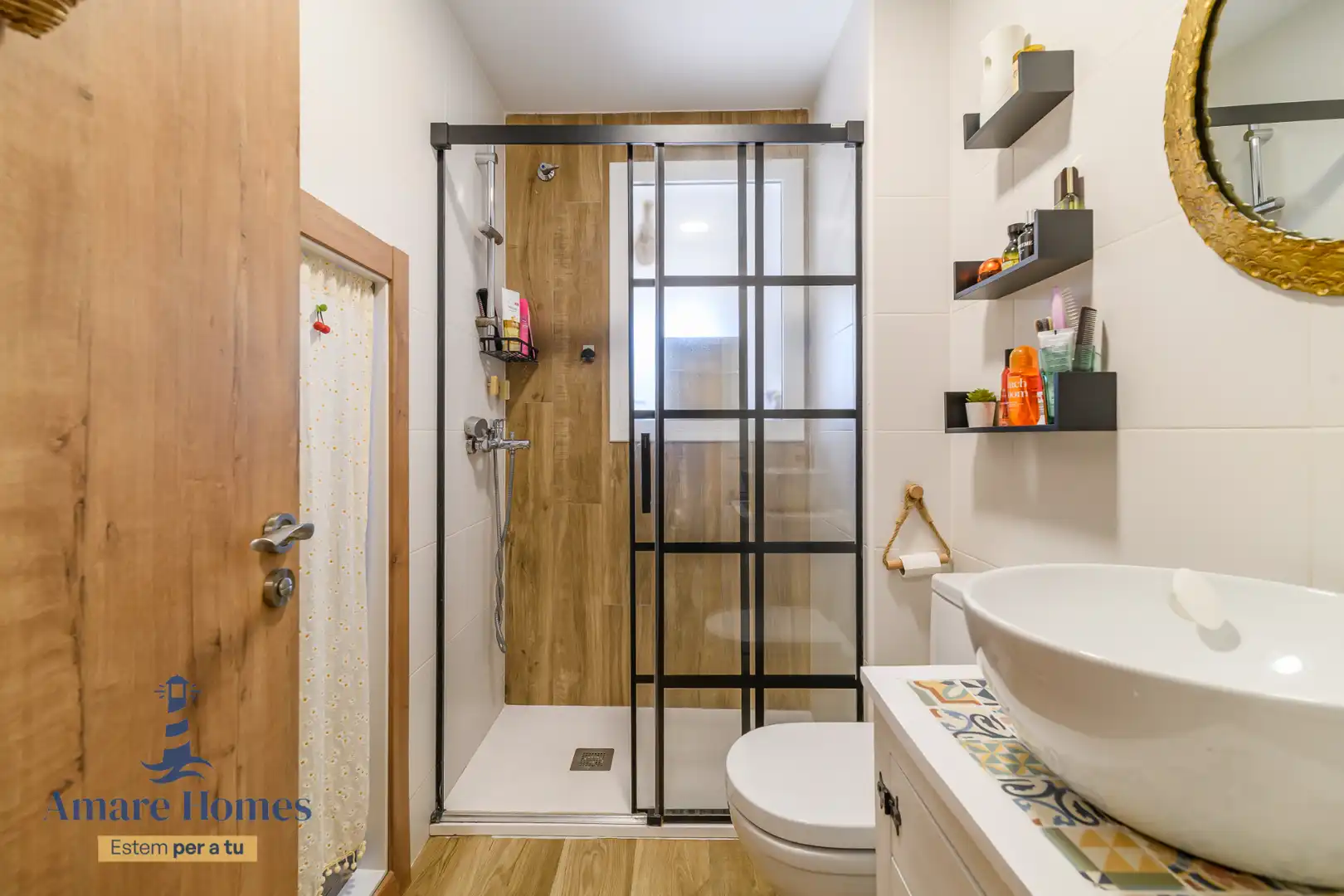 Bathroom of Detached homes for sale in Gavà  with Air Conditioner, Parquet flooring and Terrace