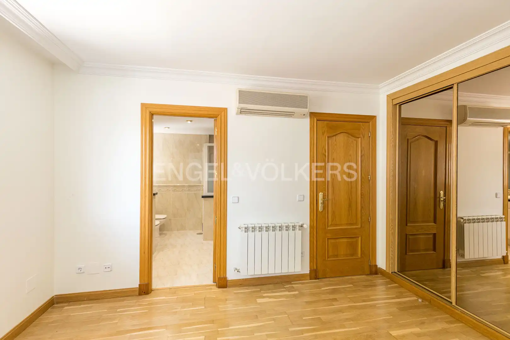 Casa o xalet de lloguer en Madrid amb Aire condicionat, Calefacció i Jardí privat