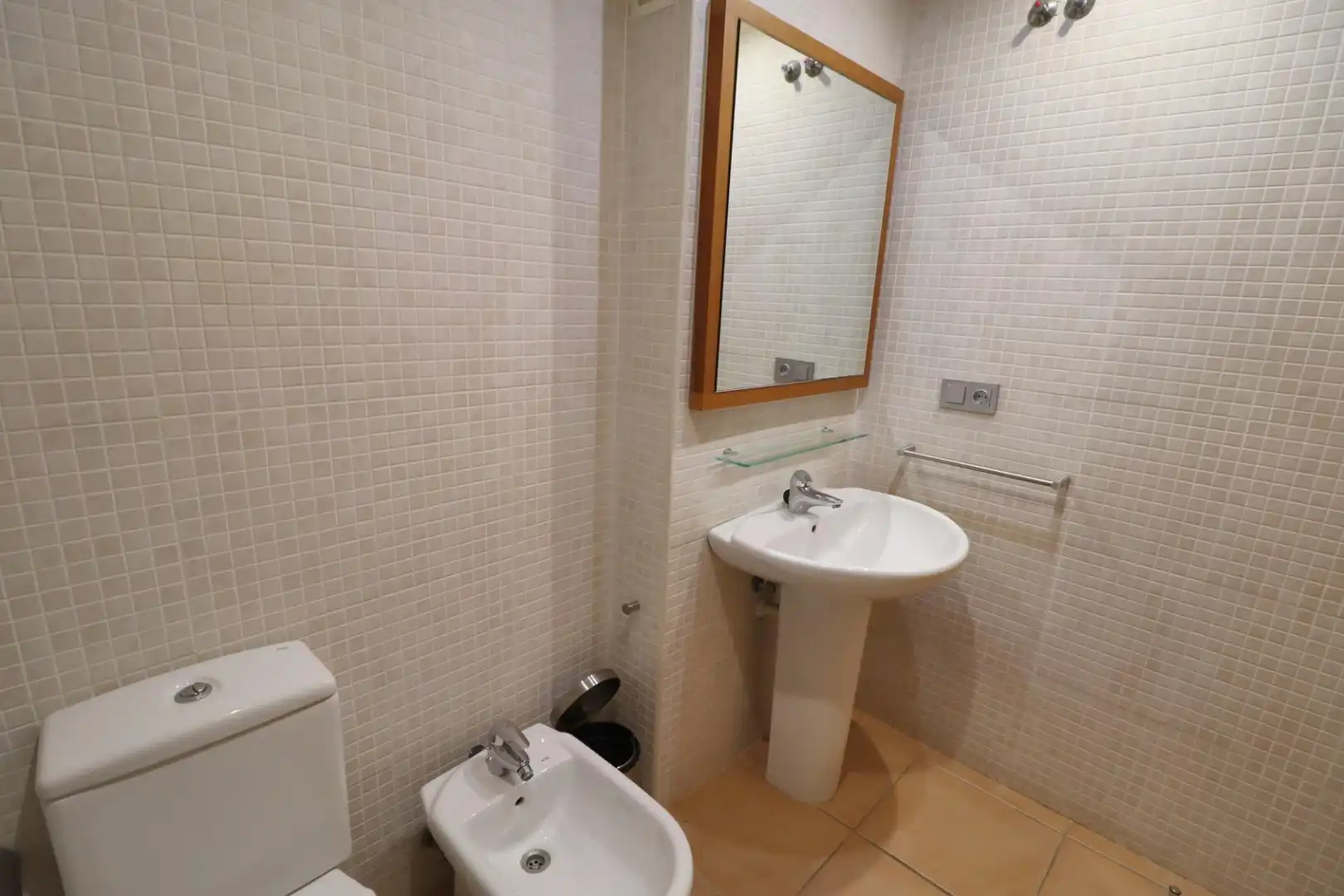 Casa pareada con jardín en alquiler en Pobles del Nord, imagen 21
