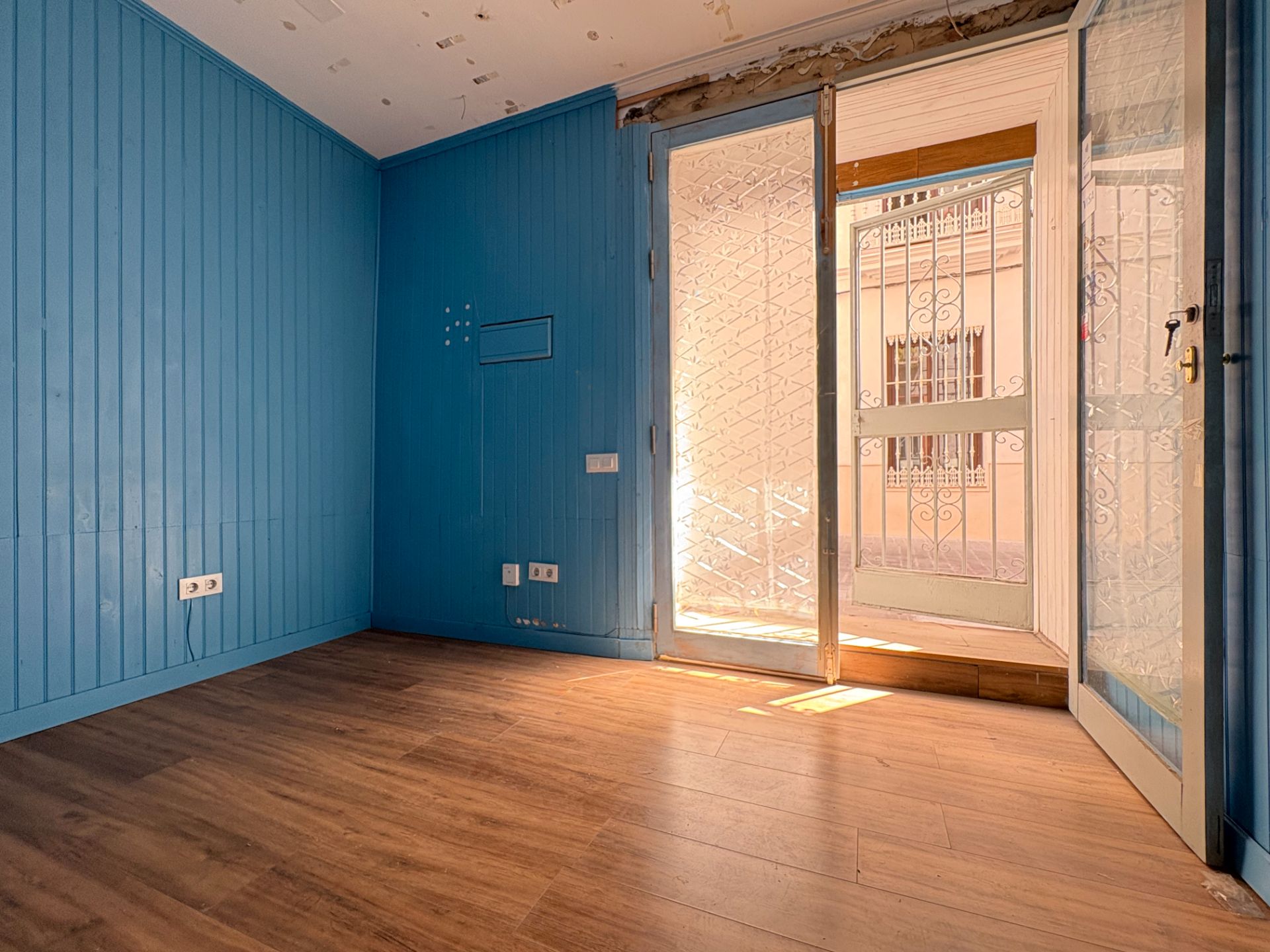 Habitación de Oficina de alquiler en  Sevilla Capital