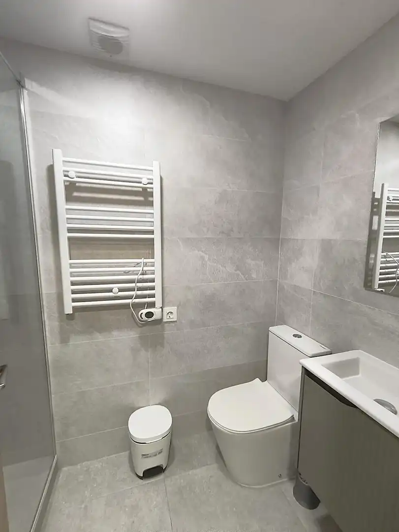 Badezimmer von Wohnung zum Verkauf in Huesca