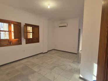 Appartamento con ascensore in affitto a Calle Amor de Dios 31