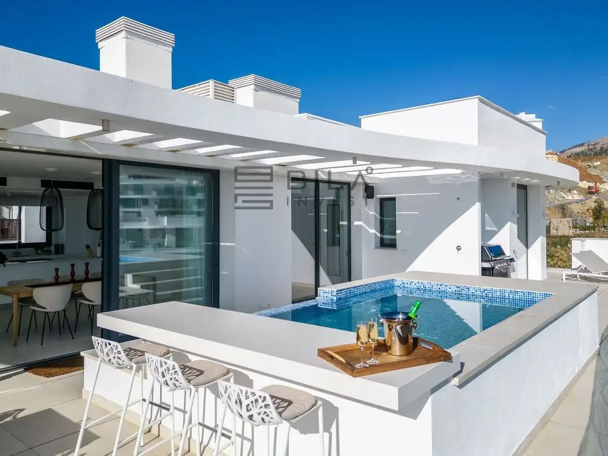 Penthouse with pool for sale in 8 de marzo, imagen 2