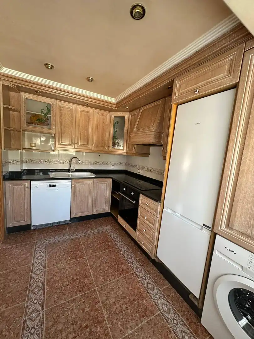 Cocina de Piso de alquiler en Elda con Amueblado