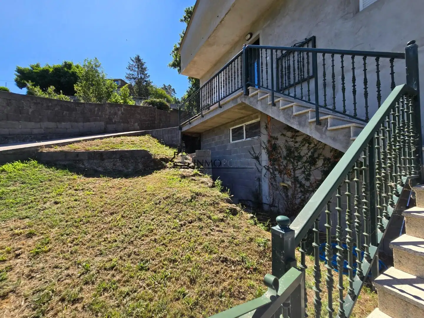 Vista exterior de Casa o chalet en venta en Pontevedra Capital  con Calefacción, Jardín privado y Terraza
