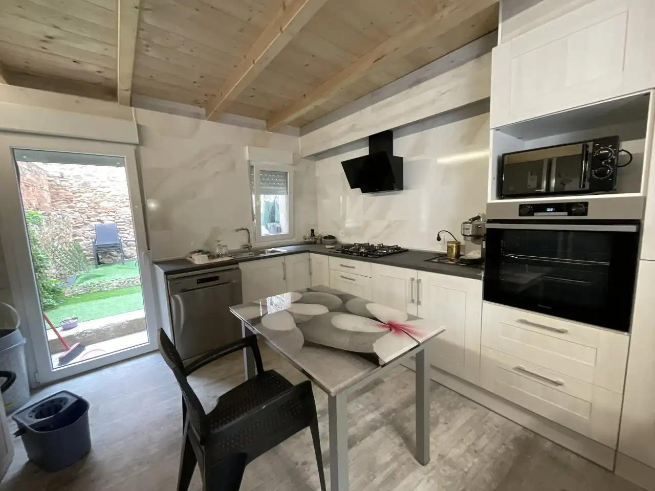 Cocina de Casa o chalet en venta en Cirueña con Calefacción, Jardín privado y Amueblado
