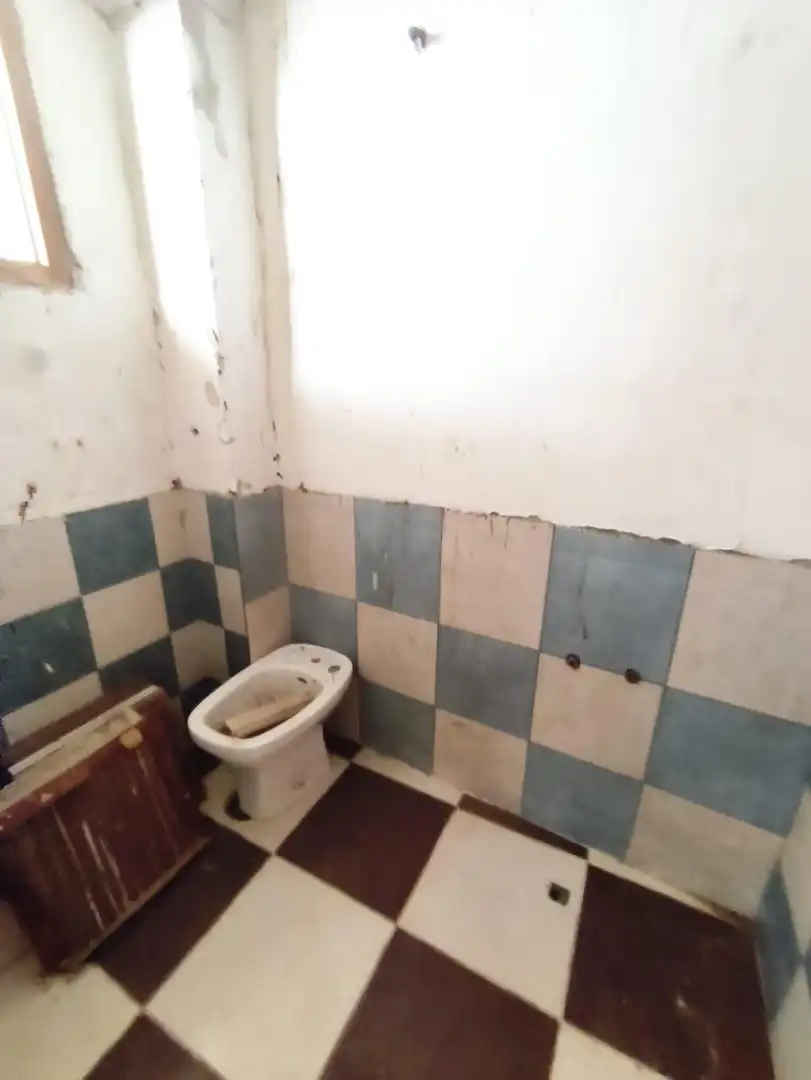 Baño de Piso en venta en Huétor Tájar con Balcón