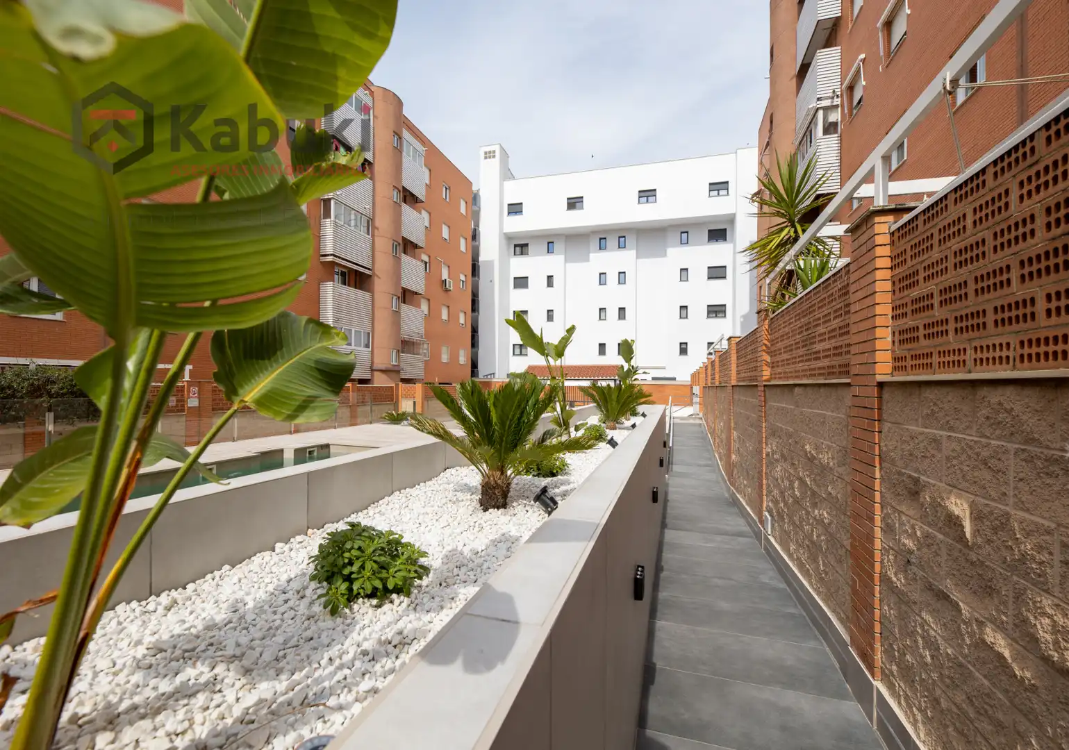 Exterior view of Attic for rent in Granada  with Air Conditioner, Heating and Private garden