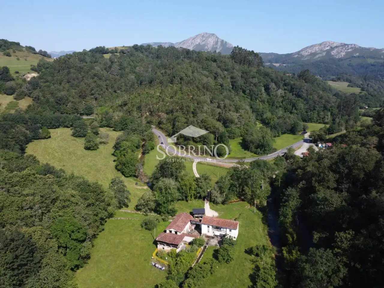 Casa rústica amb jardí en venda a Calle Mere, imagen 12