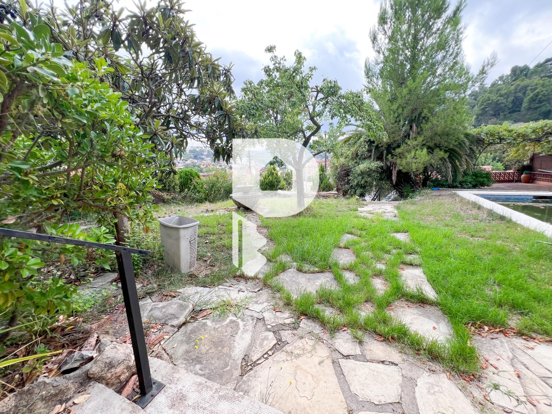 Casa o xalet en venda en Vallirana amb Calefacció, Jardí privat i Terrassa