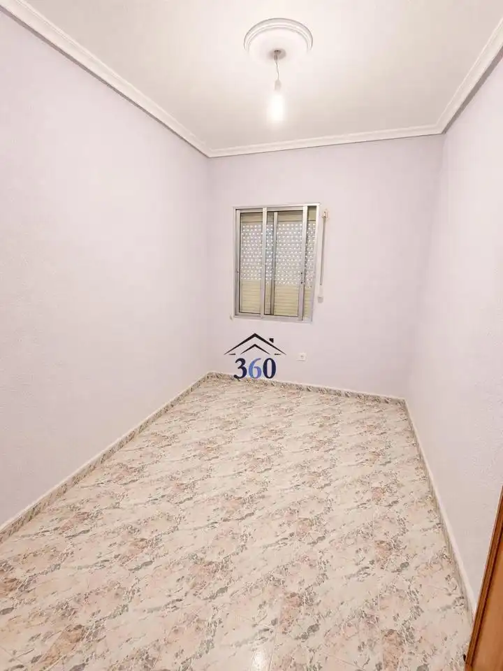 Dormitori de Casa o xalet en venda en Cáceres amb Aire condicionat