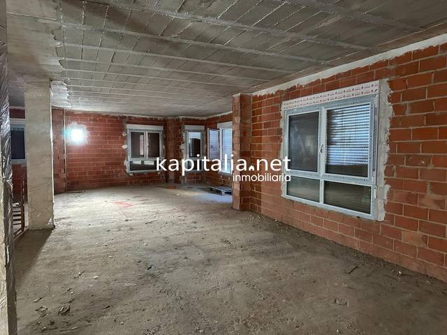 Edificio en Venta en Agullent