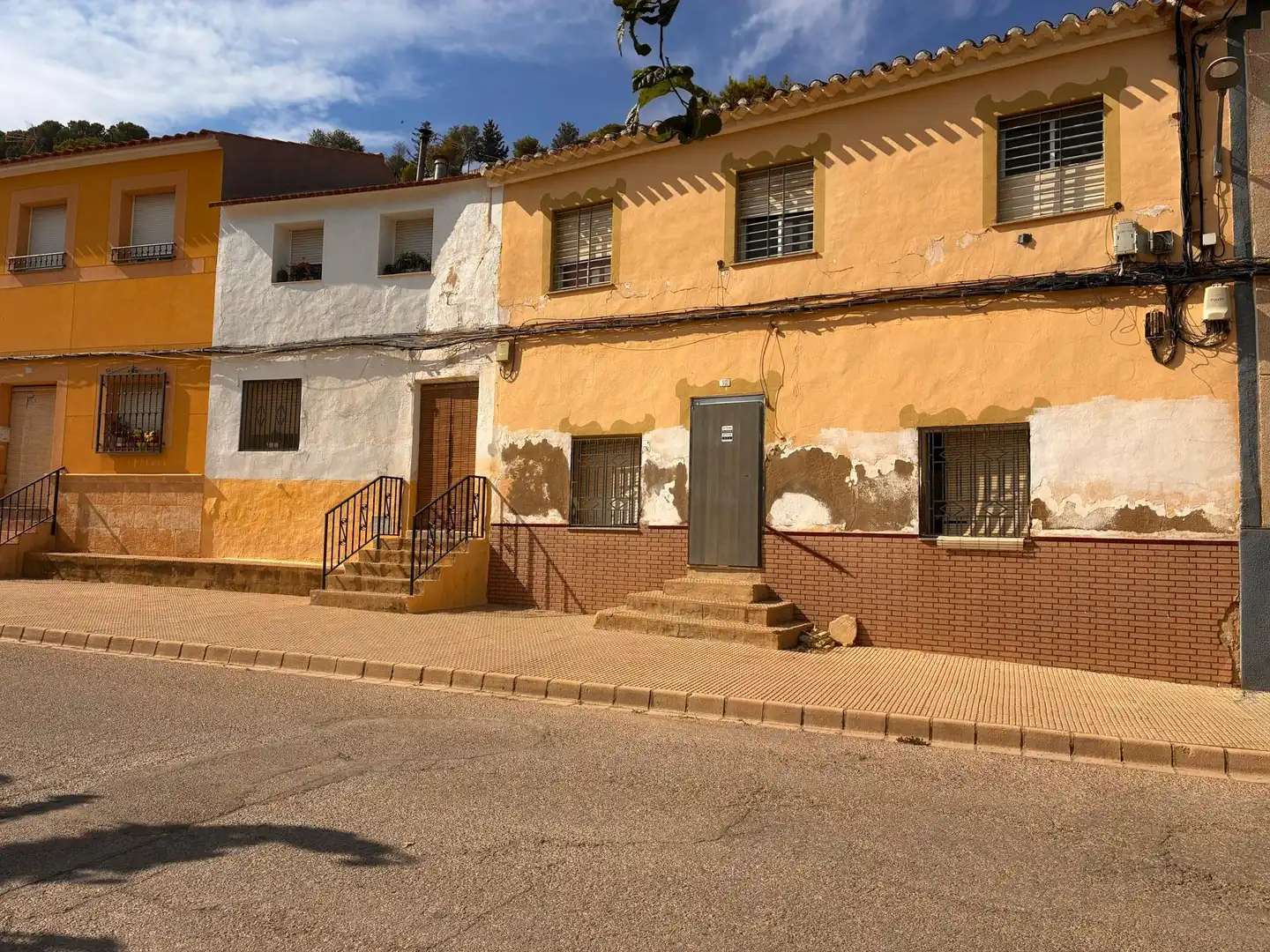 Exterior view of Houses for sale in Tobarra