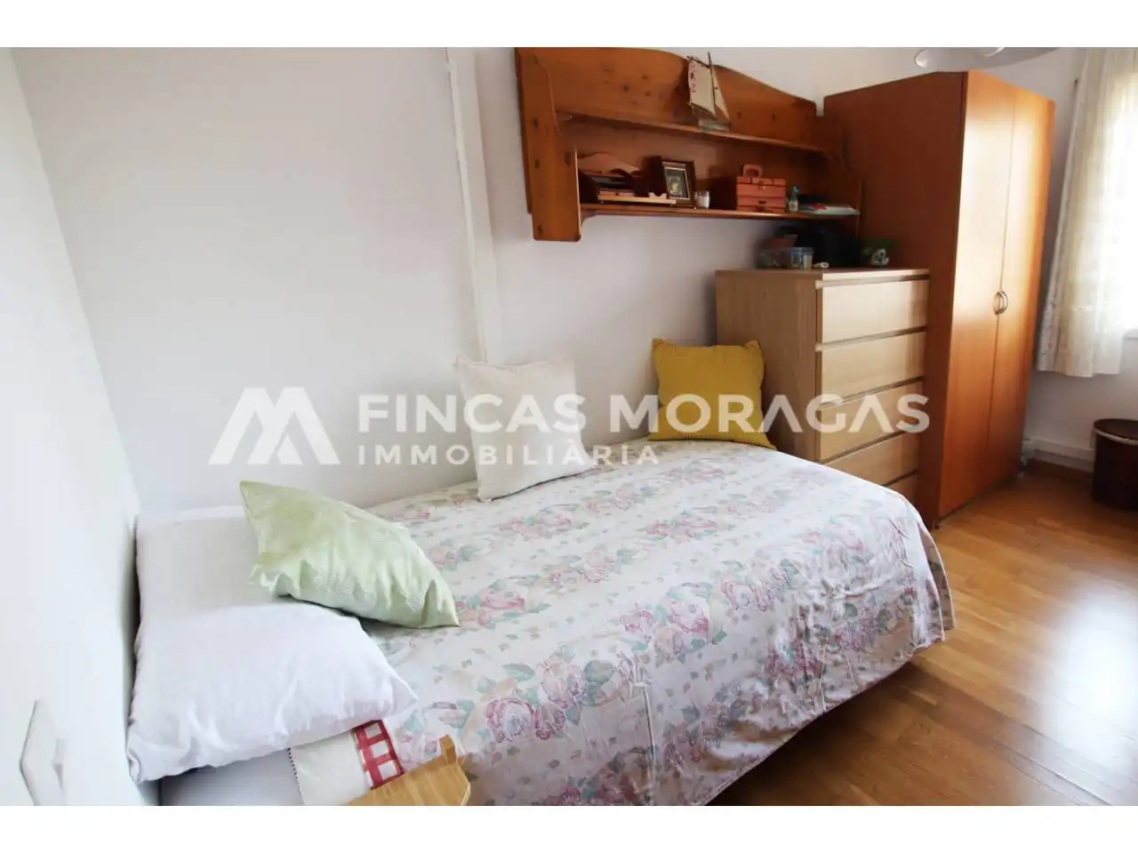 Bedroom of Attic for sale in Sant Cugat del Vallès  with Air Conditioner, Heating and Parquet flooring