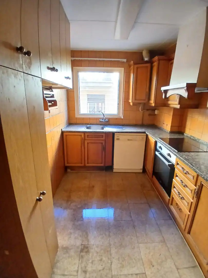 Flat for sale in C/ Huguet, Eixample
