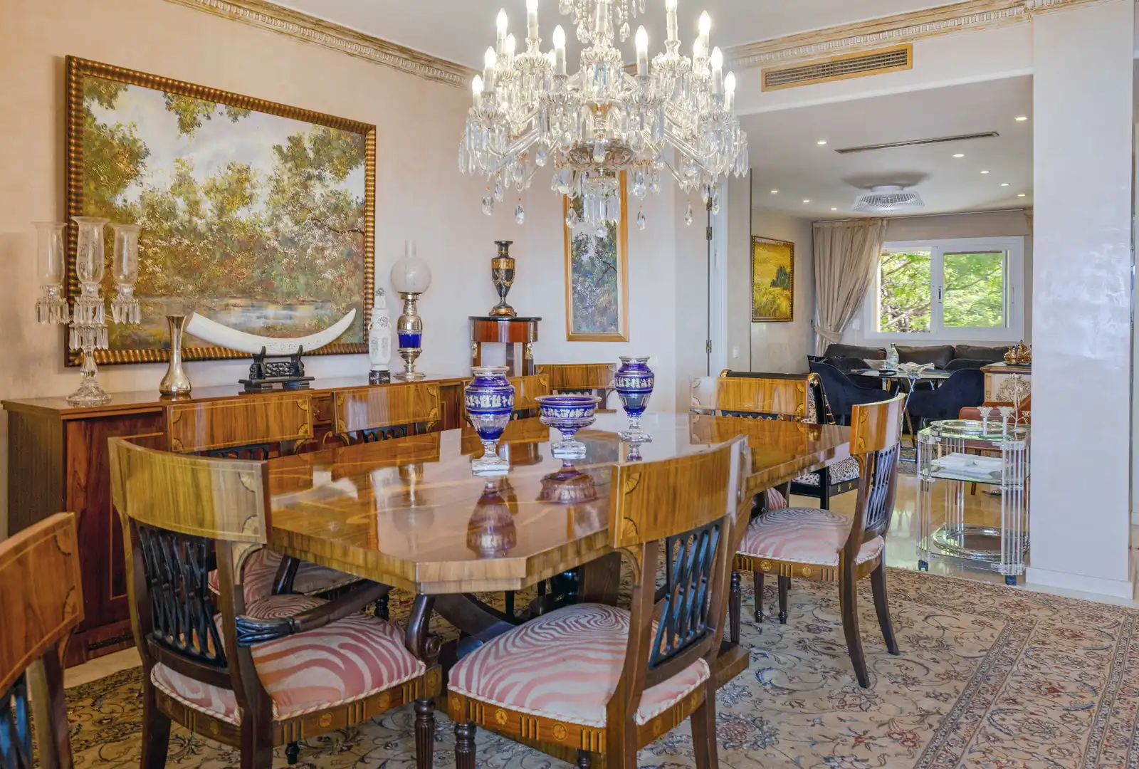 Esszimmer von Dachboden zum Verkauf in Marbella mit Klimaanlage, Heizung und Terrasse