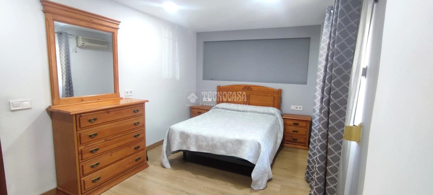 Bedroom of Flat for sale in Alcalá de Guadaira  with Air Conditioner