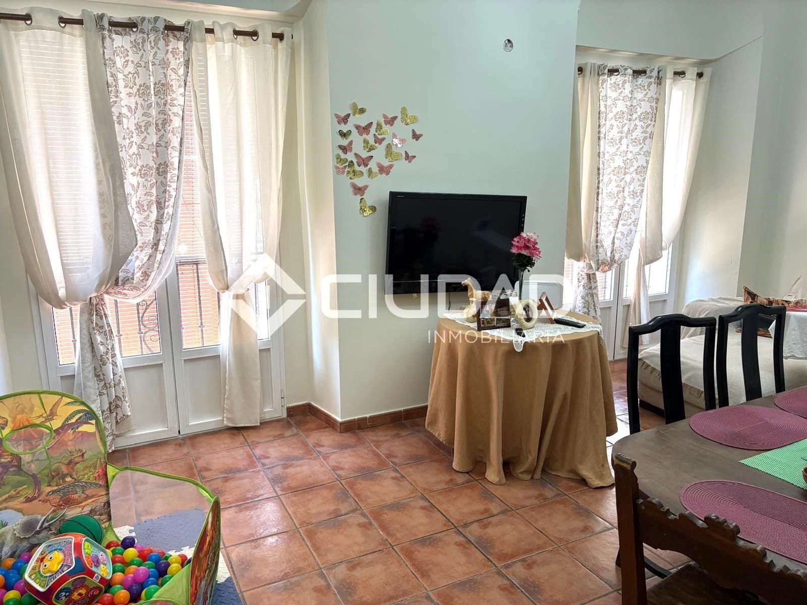 Casa o xalet en venda a Ayuntamiento - Barrio Alto