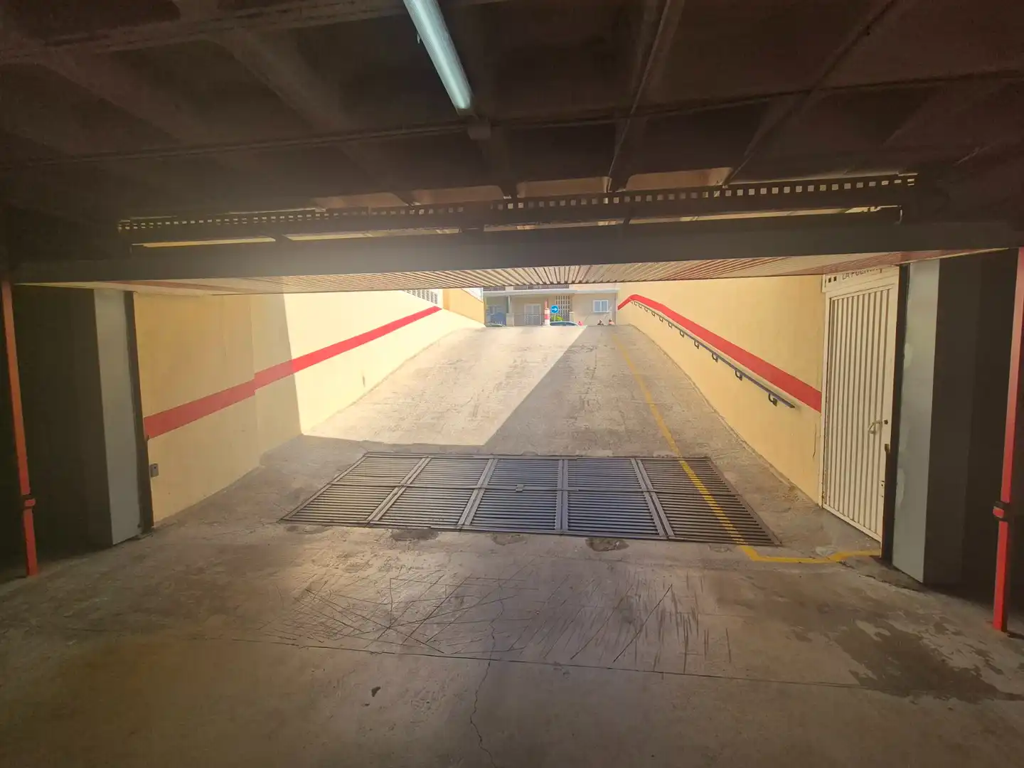 Parking of Flat for sale in Torrevieja  with Air Conditioner, Terrace and Storage room