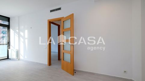 Foto 2 de Piso en venta en Can Peguera, Barcelona Capital