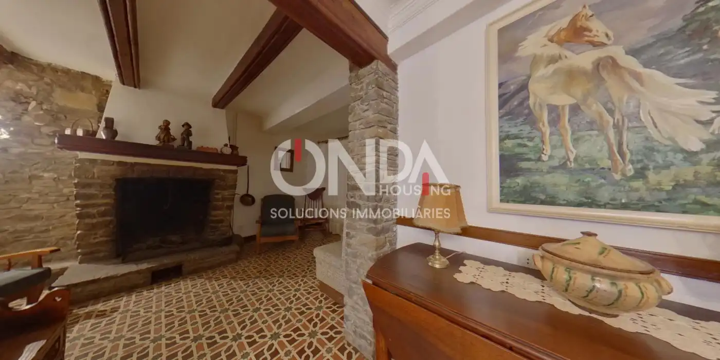 Casa adosada en venta en Calle Ravàl del Vall, 25, Salàs de Pallars