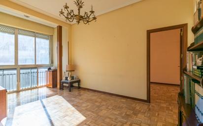 Flat for sale in  Madrid Capital  with Air Conditioner and Balcony