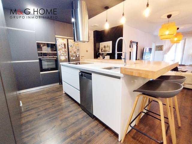 Piso en Venta en Calle Acequia en Centro