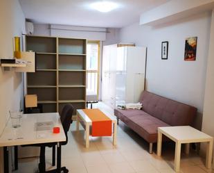 Study to rent in San Nicolás